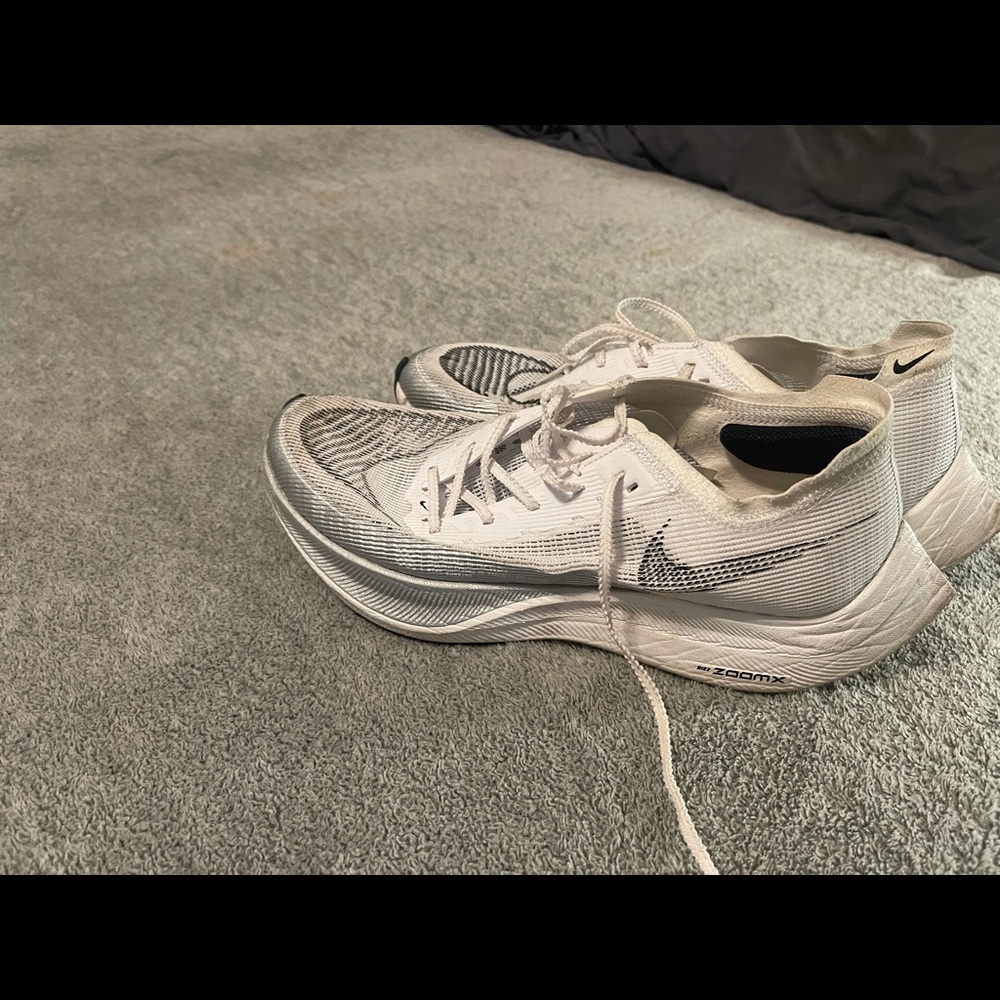 Nike ZoomX Vaporfly Next% 2